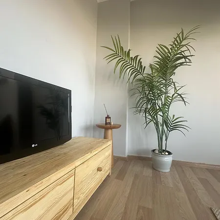 Tarihi Asansoer Sokaginda